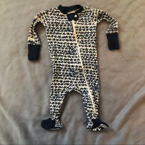 Burt’s bees baby star onesie